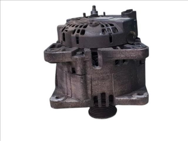 bontott RENAULT MASTER Generátor